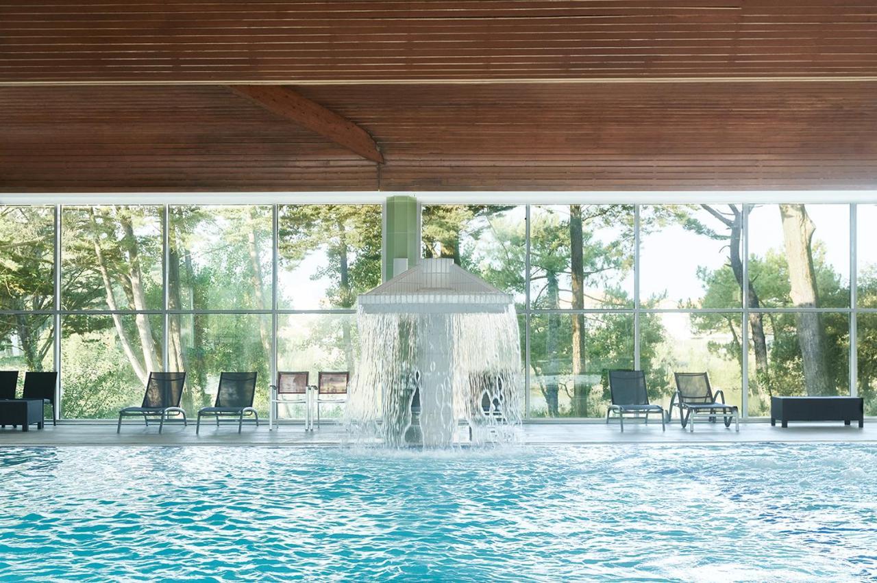 Hotel Valdys Thalasso & Spa - Les Pins Сен-Жан-де-Мон Экстерьер фото